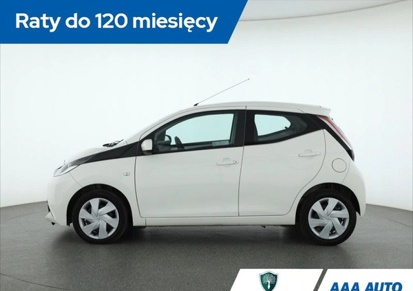 Toyota Aygo cena 37000 przebieg: 61479, rok produkcji 2016 z Skawina małe 211